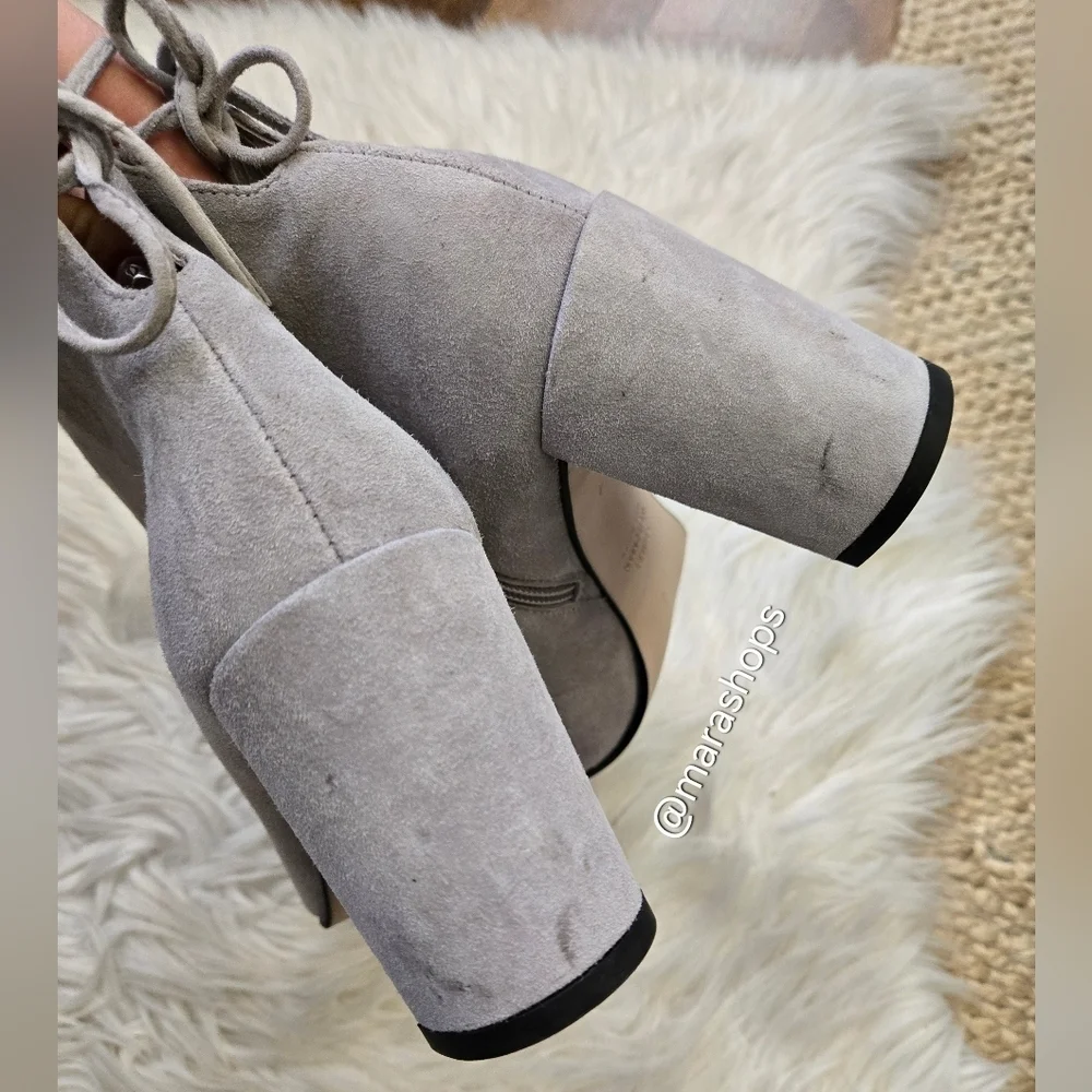 Stuart Weitzman Gardiner Gray Suede Ankle Boot